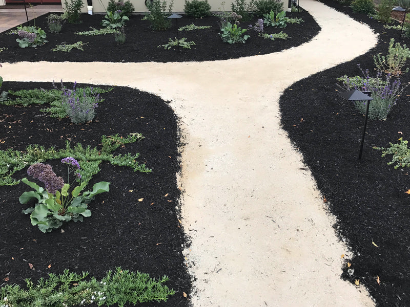 Bold Black Mulch Loose Pickup