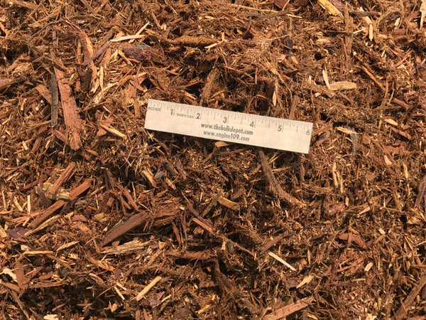 Natural Cedar Mulch Bulk (45 Boxes) Shredded Red Cedar Mulch